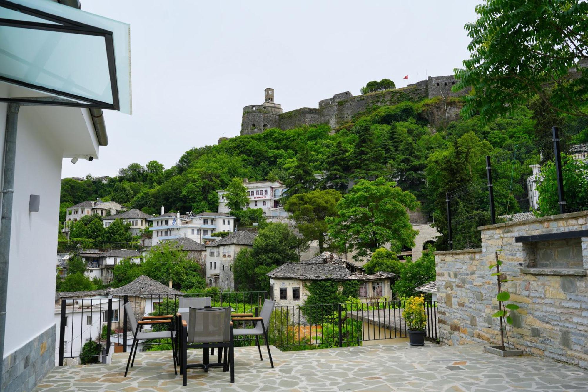 Castlefront Villa Gjirokastër 외부 사진