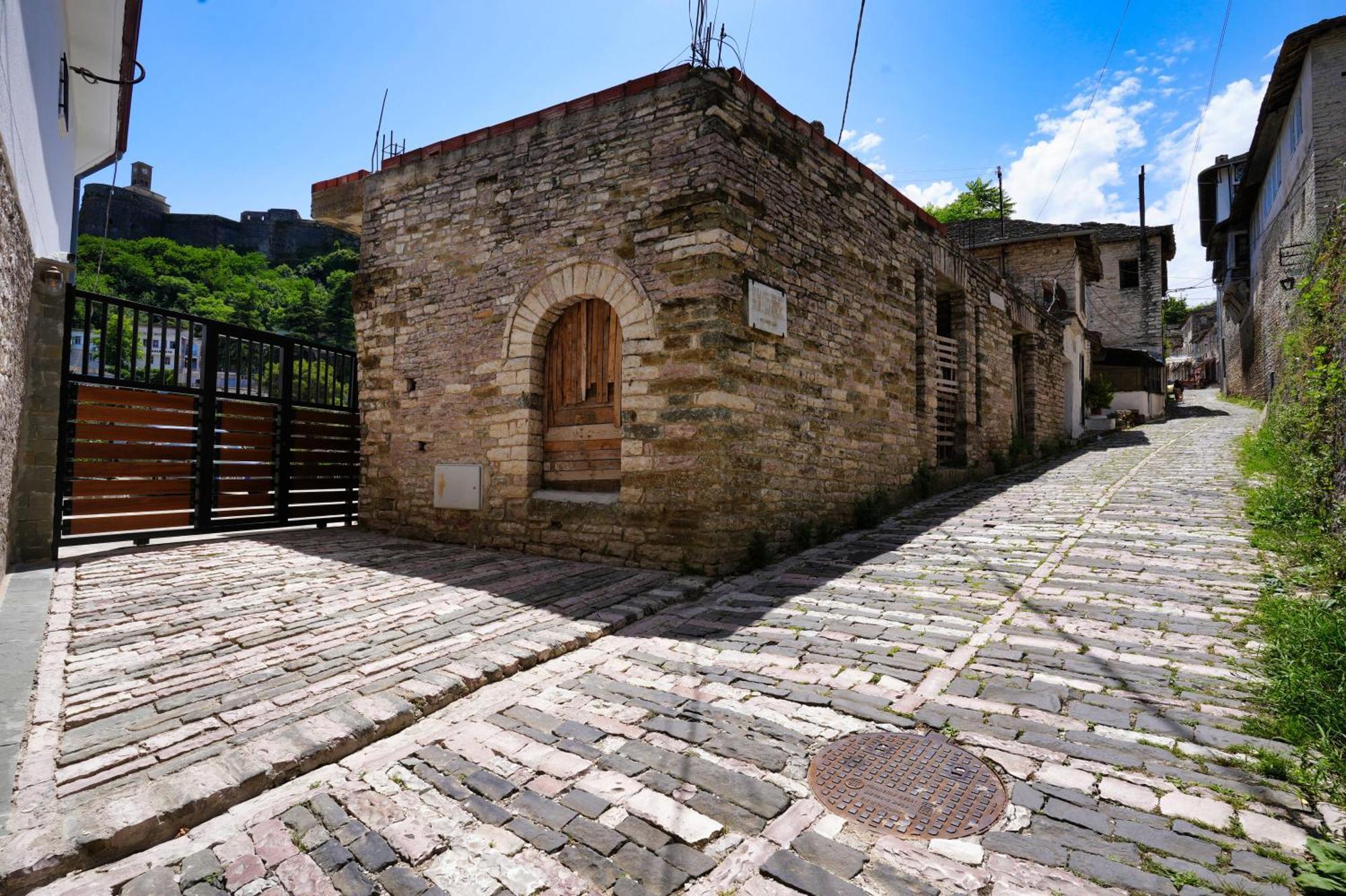 Castlefront Villa Gjirokastër 외부 사진